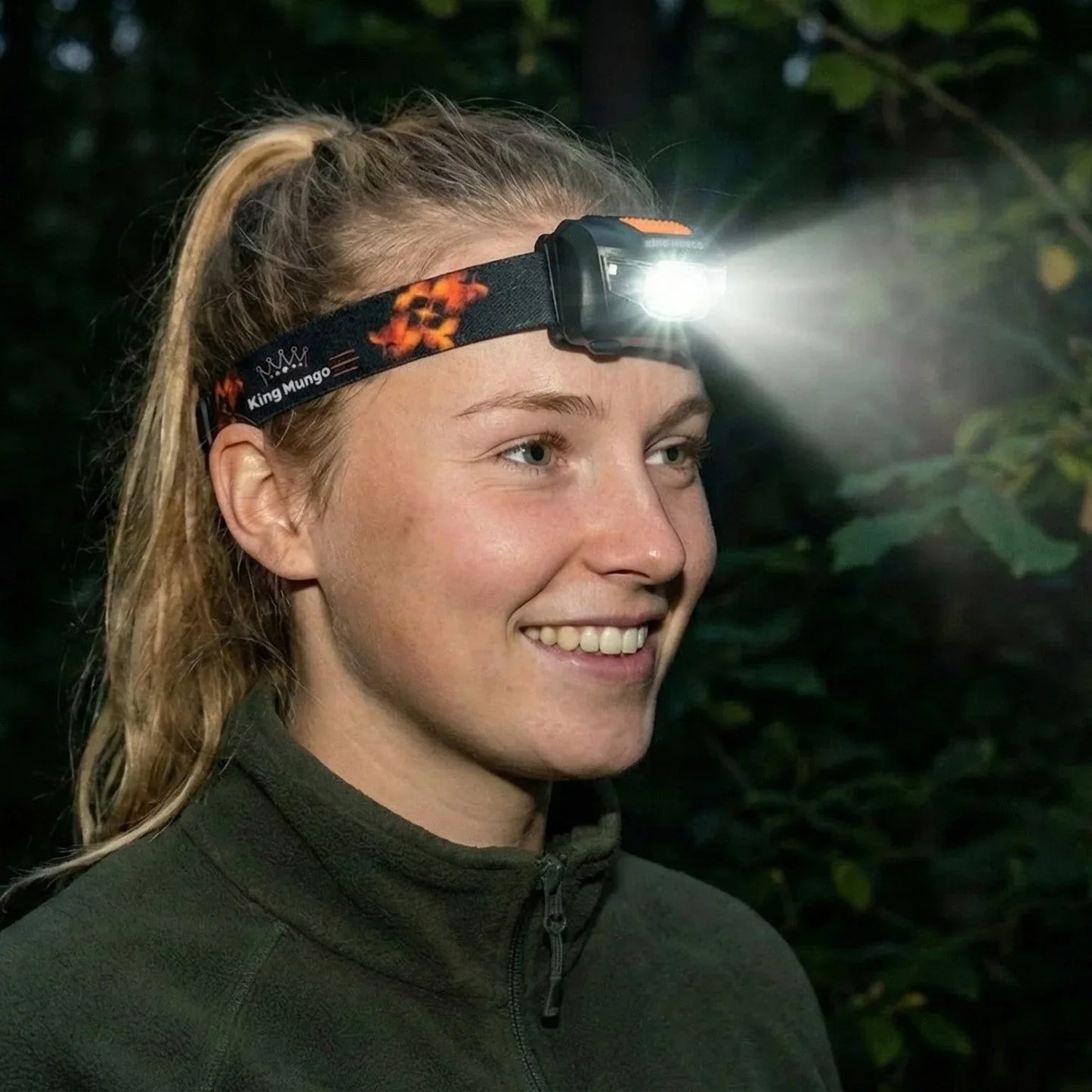 King Mungo KMHL003 LED Hoofdlamp - Op Batterijen (AAA) - Rood & Wit Licht - Zwart - King Mungo